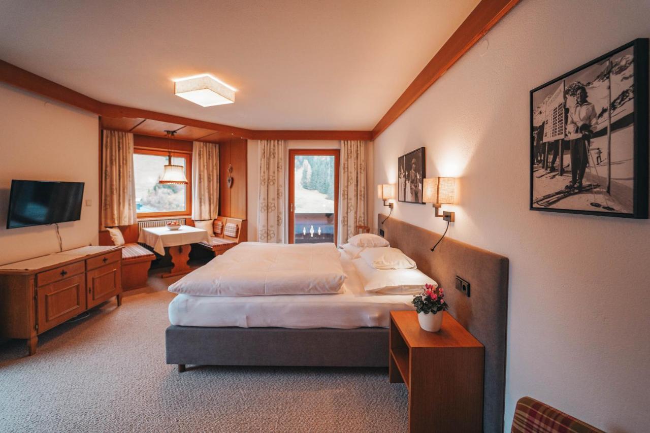 Hotel Garni Almjur Σανκτ Αντόν αμ Άλμπεργκ Εξωτερικό φωτογραφία