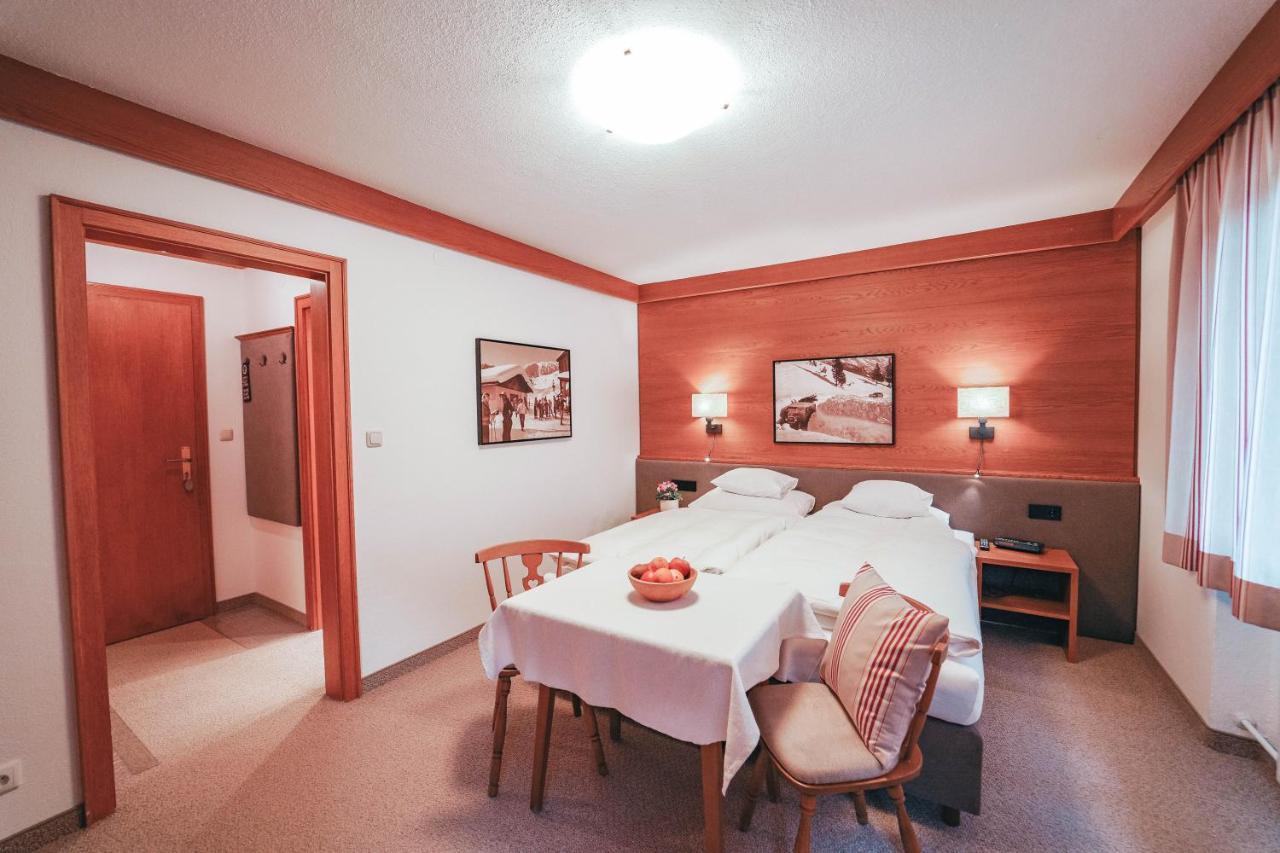 Hotel Garni Almjur Σανκτ Αντόν αμ Άλμπεργκ Εξωτερικό φωτογραφία