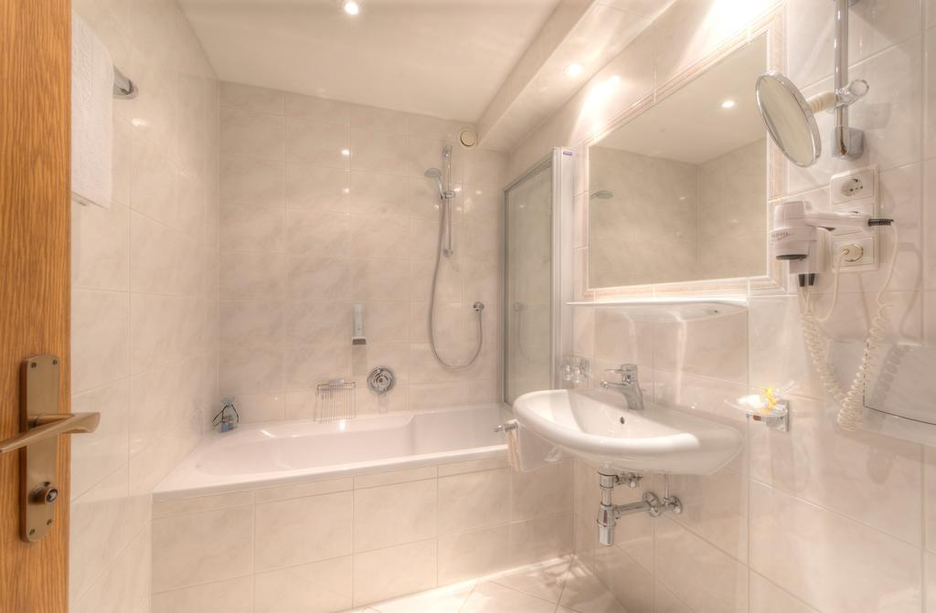 Hotel Garni Almjur Σανκτ Αντόν αμ Άλμπεργκ Εξωτερικό φωτογραφία